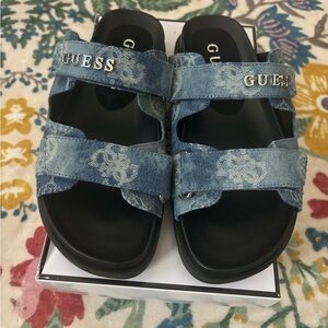 GUESS BRAND NEW Two strap Fabulon Sandals